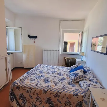 L'arpara Casa Al Molo Dal Mare Al Castello Lägenhet