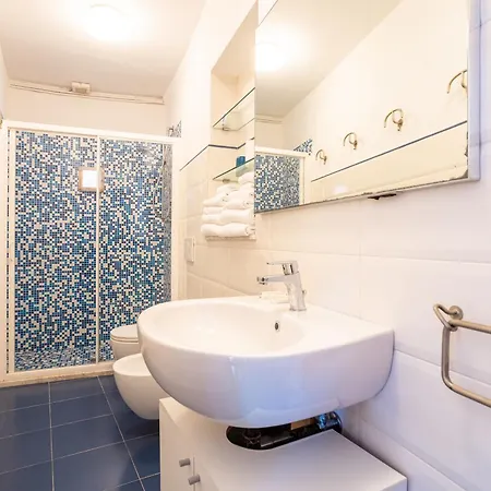 L'arpara Casa Al Molo Dal Mare Al Castello דירה