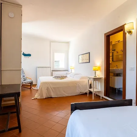 L'arpara Casa Al Molo Dal Mare Al Castello Apartment