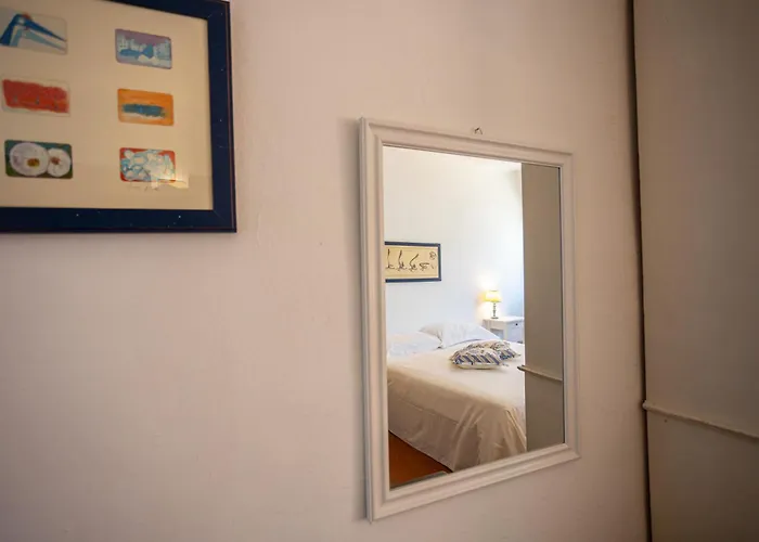 Lägenhet L'arpara Casa Al Molo Dal Mare Al Castello