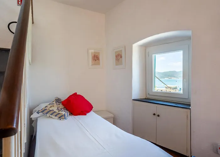 L'arpara Casa Al Molo Dal Mare Al Castello Διαμέρισμα *